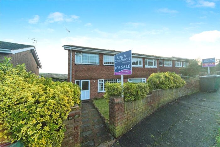 3 Bedroom Semi-Detached House For Sale In Dartmouth Crescent, Brighton, East Sussex, BN2