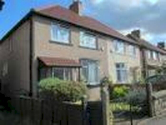 1 Bedroom Flat To Rent In Cromwell Road, Hayes, UB3