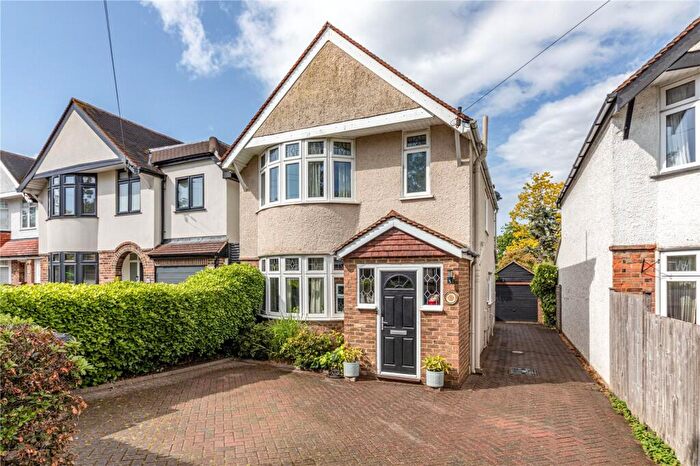 3 Bedroom Detached House For Sale In Hare Hill, Rowtown, Addlestone, Surrey, KT15