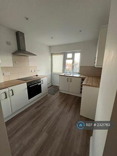 2 Bedroom Flat To Rent In Kirby Road, Leicester, LE3