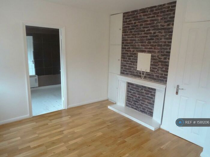 1 Bedroom Flat To Rent In Eltham, London, SE9