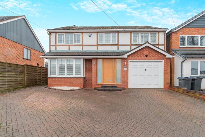 4 Bedroom House For Sale In Clarence Road, Sutton Coldfield, B74