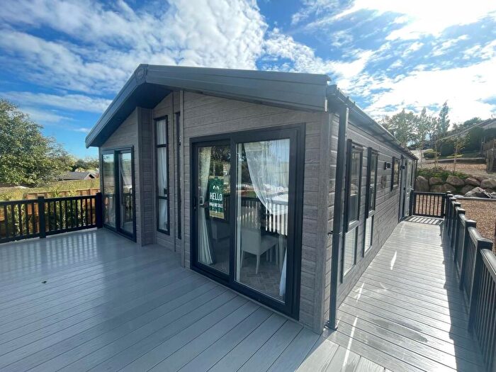 2 Bedroom Lodge For Sale In Tedburn St Mary, Exeter, EX6