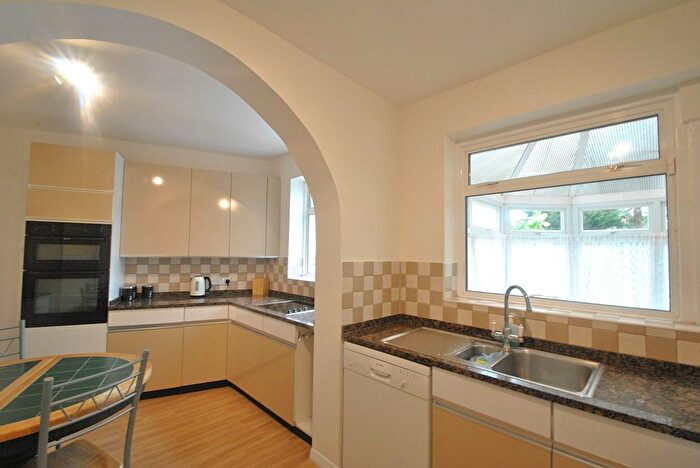 3 Bedroom Semi-Detached House To Rent In Sussex Way, Cockfosters, EN4