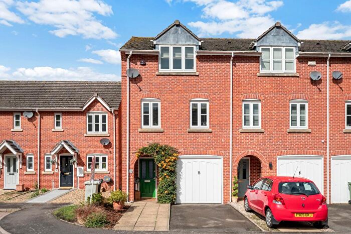 3 Bedroom Town House For Sale In Ruddle Way, Langham, LE15