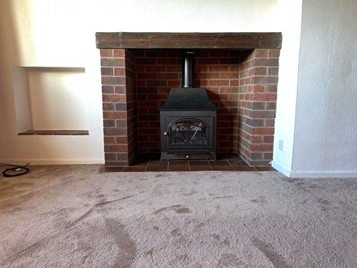 2 Bedroom Bungalow For Sale In Bourne Avenue, Kirkby-in-Ashfield, Nottingham, Nottinghamshire, NG17