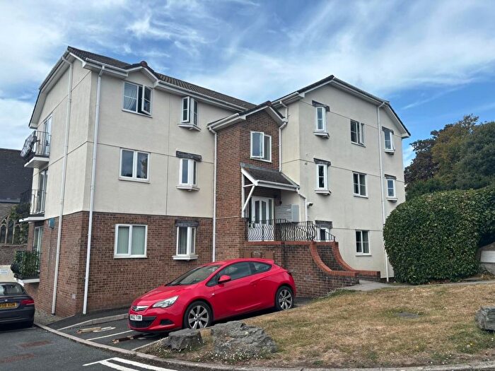 2 Bedroom Flat For Sale In White Friars Lane, St. Judes, PL4
