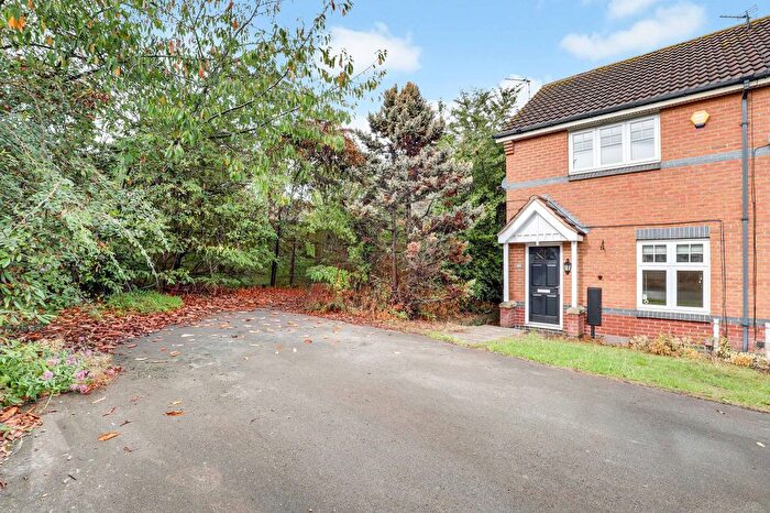 2 Bedroom End Terrace House For Sale In Honeysuckle Grove, Bingham, NG13