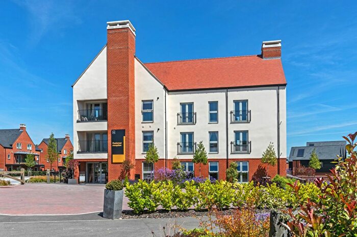 2 Bedroom Flat To Rent In Granadiers Road, Rockingham House Granadiers Road, SO22