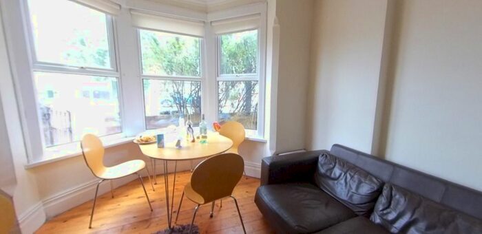 1 Bedroom Semi-Detached House To Rent In Queens Road, Beeston, Nottingham, NG9