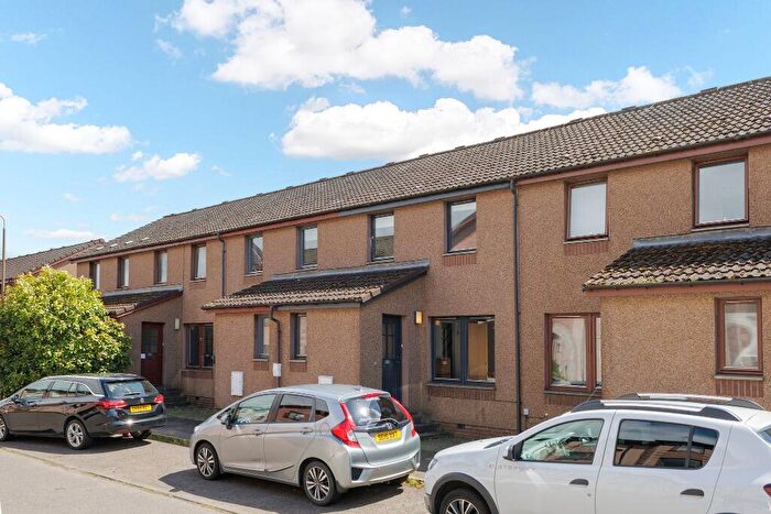 4 Bedroom Flat To Rent In Rosebery Terrace, Riverside, Stirling, FK8