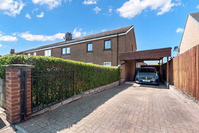 3 Bedroom Flat For Sale In Finavon Terrace, Dundee, DD4