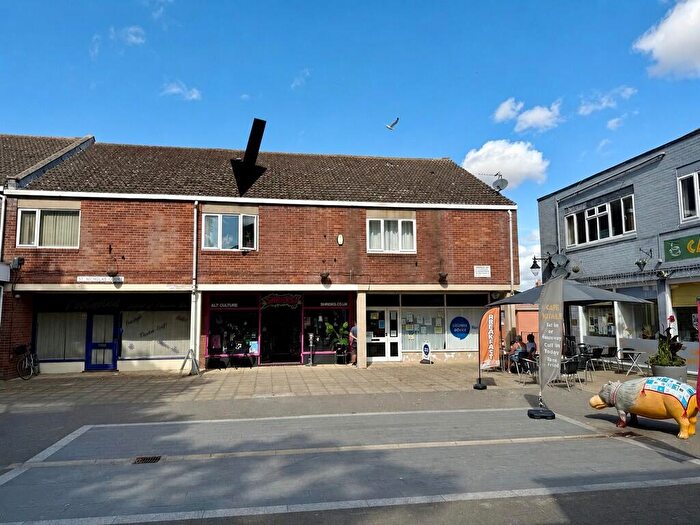 2 Bedroom Apartment For Sale In St Nicholas Court, North Walsham, NR28