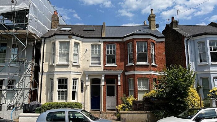 1 Bedroom Flat To Rent In Cromford Road, Putney, SW18