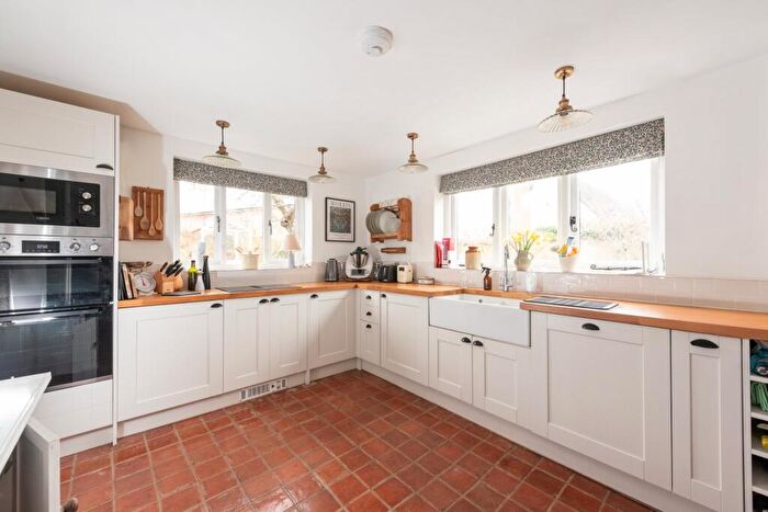 2 Bedroom Detached House To Rent In Church Lane, Chearsley, Aylesbury, Buckinghamshire, HP18