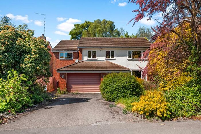 5 Bedroom Detached House For Sale In Brook End Drive, Henley-in-Arden, B95