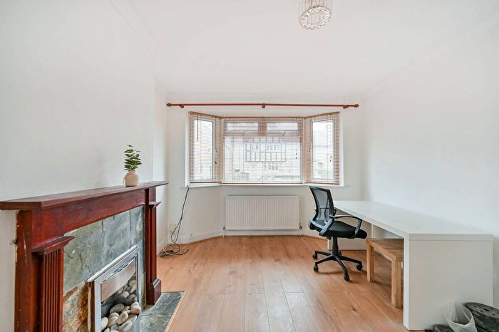 3 Bedroom Terraced House To Rent In Lisbon Avenue, Twickenham, TW2