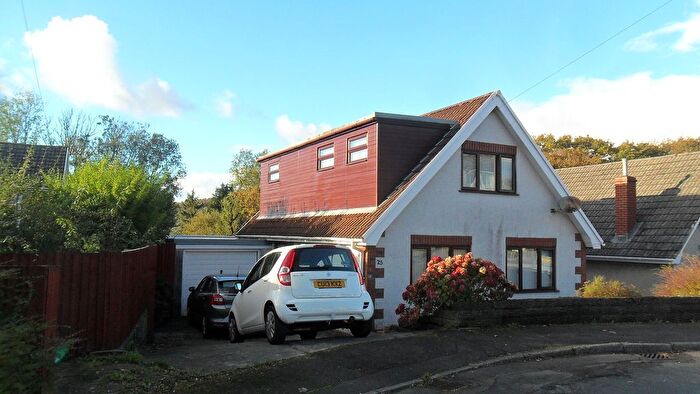 2 Bedroom Detached Bungalow For Sale In Lon Catwg, Gellinudd, Pontardawe, Swansea., SA8