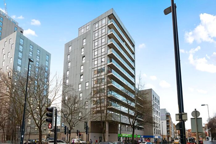 1 Bedroom Apartment For Sale In Wharfside Point North, London, E14