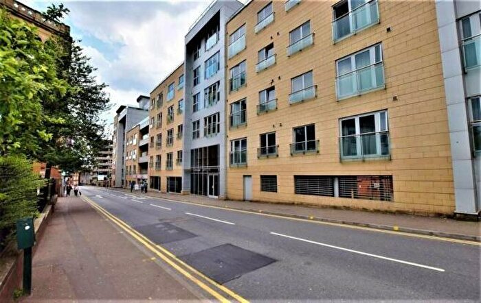 Flat To Rent In Talbot Street, Nottingham, Nottinghamshire, NG1