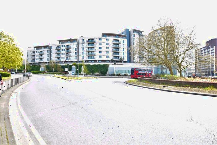 2 Bedroom Flat To Rent In Index Apartments, Mercury Gardens, Romford, RM1