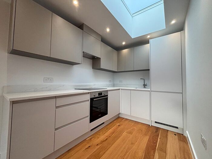 2 Bedroom Property To Rent In Angel Lane, Tonbridge, TN9