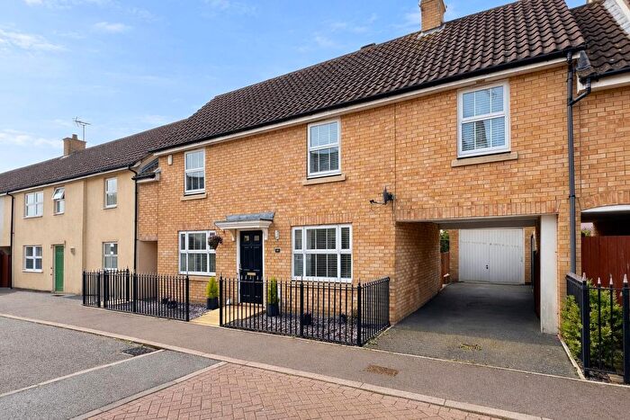 3 Bedroom Detached House For Sale In Fayrewood Drive, Great Leighs, Chelmsford, CM3