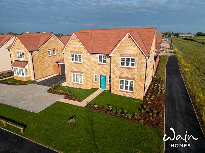 5 Bedroom Detached House For Sale In Harrison Drive, SN7