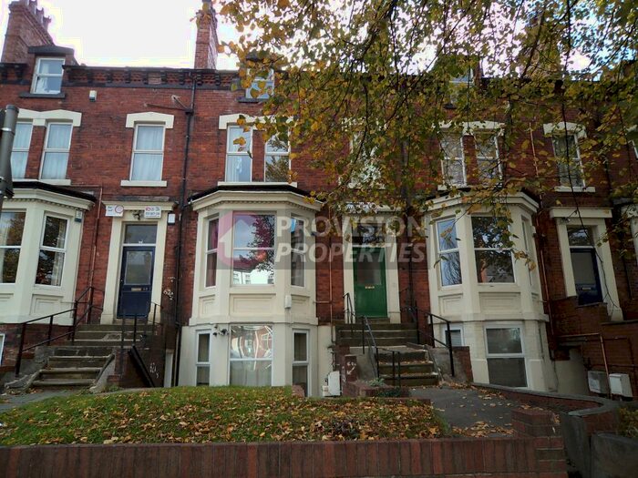 2 Bedroom Flat To Rent In Cardigan Road, Headingley, Leeds, LS6