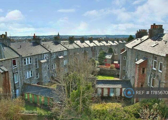 2 Bedroom Flat To Rent In Rosemount, Aberdeen, AB25
