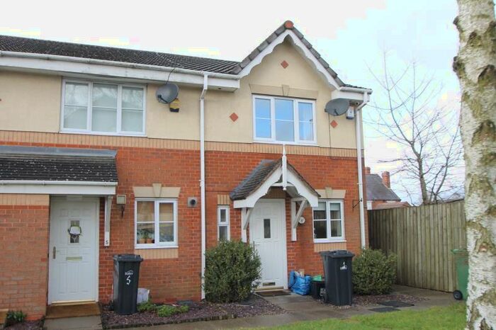 2 Bedroom Terraced House To Rent In The Thatchers, Halesowen, West Midlands, B62