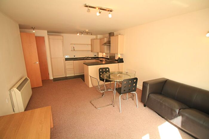 2 Bedroom Flat To Rent In Pilcher Gate, Lace Market, Nottingham, NG1