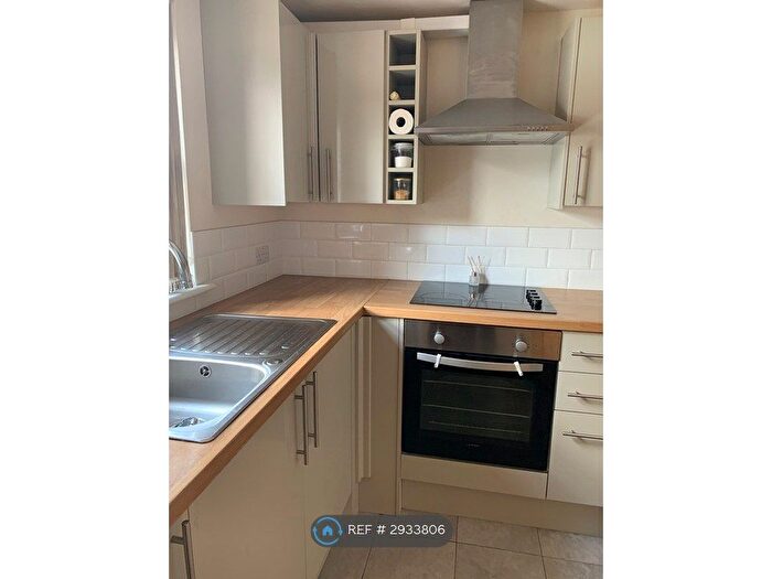 1 Bedroom Flat To Rent In Moreton Road, Buckingham, MK18