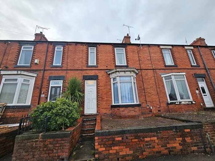 3 Bedroom House To Rent In Park Street, Wombwell, S73