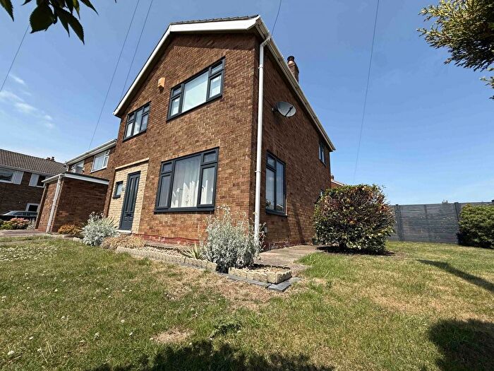 3 Bedroom Detached House To Rent In Keddington Road, Scunthorpe, DN17