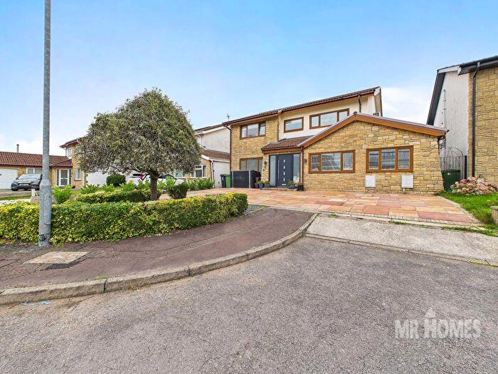 4 Bedroom Detached House For Sale In The Chantry, Llandaff, Cardiff, CF5
