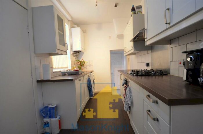 5 Bedroom Terraced House To Rent In Student Property - Selly Oak, Birmingham, B29