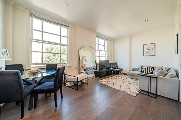 1 Bedroom Flat To Rent In Pembridge Villas, Pembridge Villas, W11