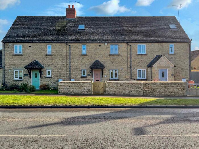 3 Bedroom Terraced House To Rent In Kingfisher Place, South Cerney, Cirencester, GL7