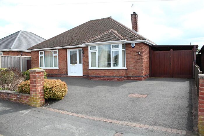 3 Bedroom Detached Bungalow For Sale In Castleton Avenue, Riddings, Alfreton, Derbyshire., DE55