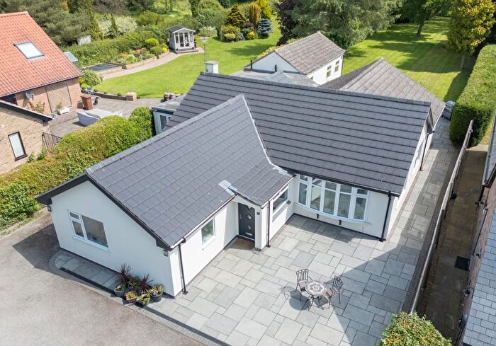 5 Bedroom Detached House For Sale In Common Lane, Warthill, York, YO19