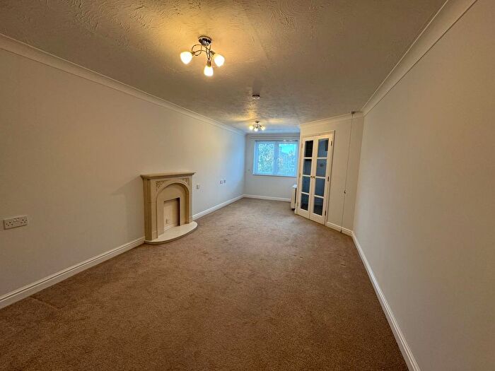1 Bedroom Flat To Rent In Bishops Court, Watford Road, HA0