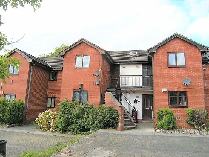 2 Bedroom Flat To Rent In Raven Road, Blackburn, BB2