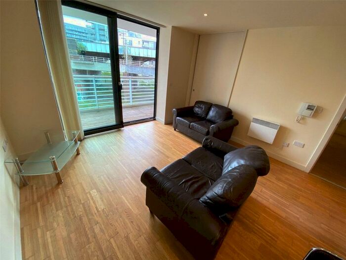 1 Bedroom Apartment To Rent In St Georges Island, Kelsoe Place, Manchester, M15