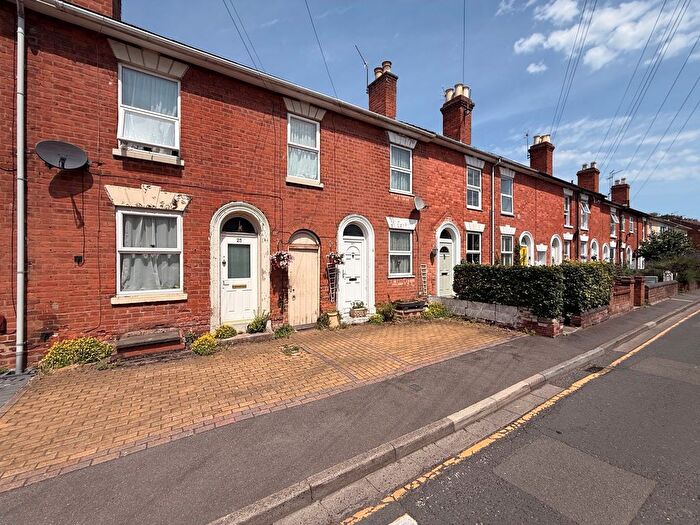 2 Bedroom Terraced House To Rent In Lower Chestnut Street, Worcester, WR1