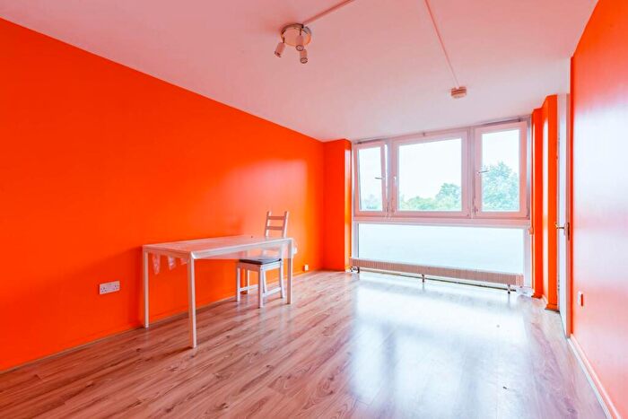1 Bedroom Flat To Rent In Garton House, Crouch End, London, N6