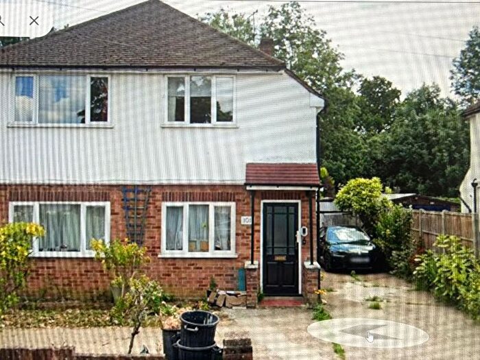 3 Bedroom Property To Rent In Elm Avenue, Ruislip, HA4