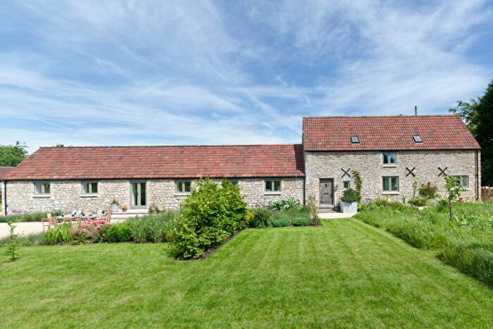 6 Bedroom Detached House To Rent In Bodden Somerset, BA4