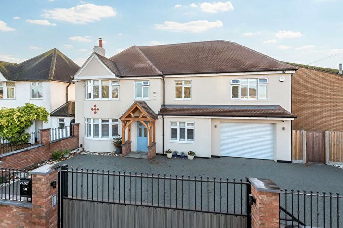 5 Bedroom Detached House For Sale In High Street, Stotfold, Hitchin, SG5