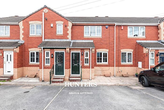 2 Bedroom Terraced House For Sale In Dalton Terrace, Castleford, WF10